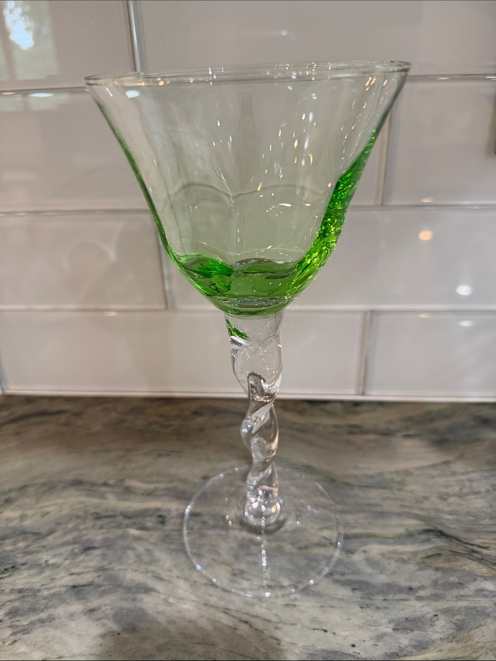 Adriana Wine Glass, Green, blue , purple yellow Set of 4 - Picture 4 of 7